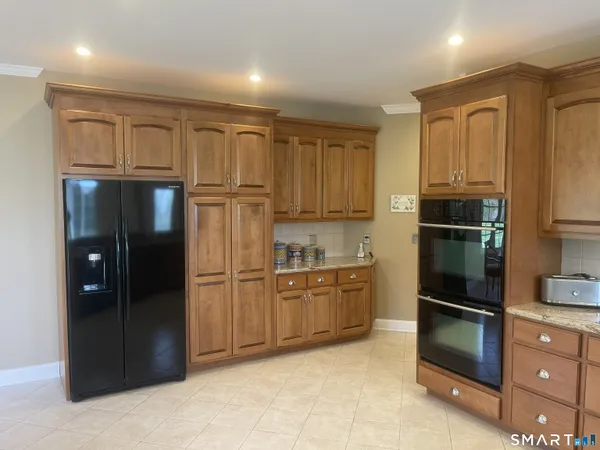 $998,500 | 11 Berten Ridge Road, Durham, CT 06422