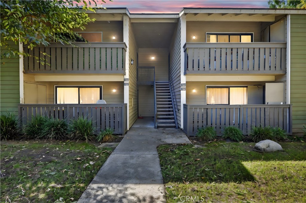 3535 Banbury Drive, Unit 14 Riverside, CA 92505 - Photo 12 of 26 a front view of house along with deck and yard