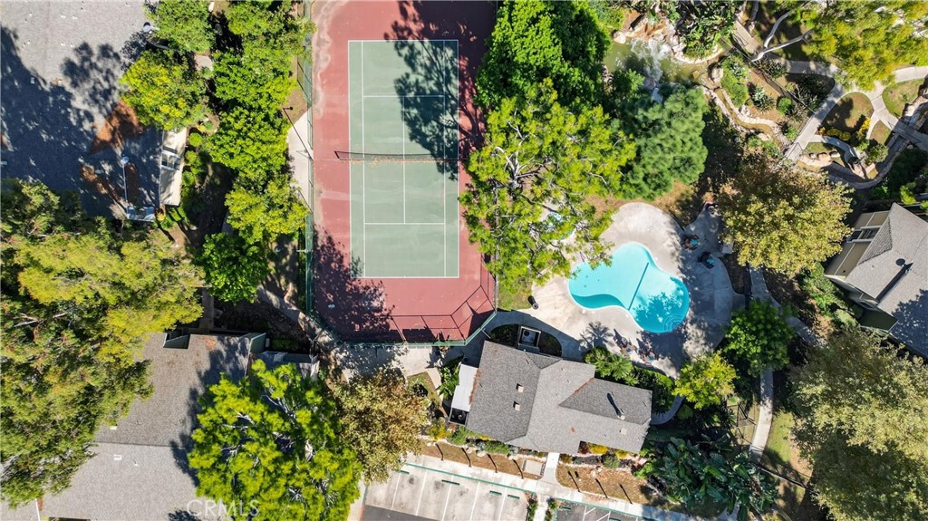 3535 Banbury Drive, Unit 14 Riverside, CA 92505 - Photo 15 of 26 a picture of flowers