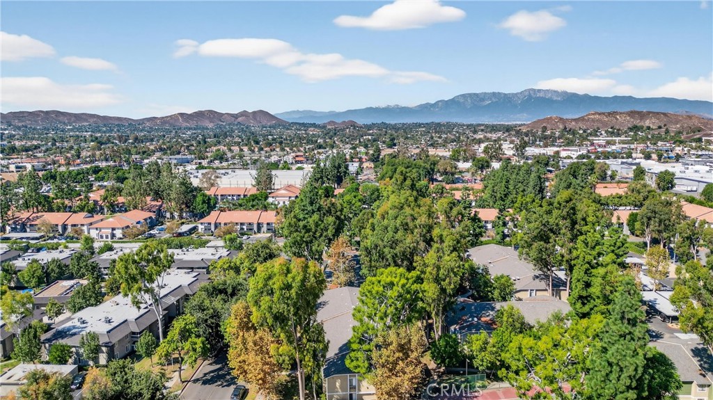 3535 Banbury Drive, Unit 14 Riverside, CA 92505 - Photo 17 of 26 a view of city and mountain