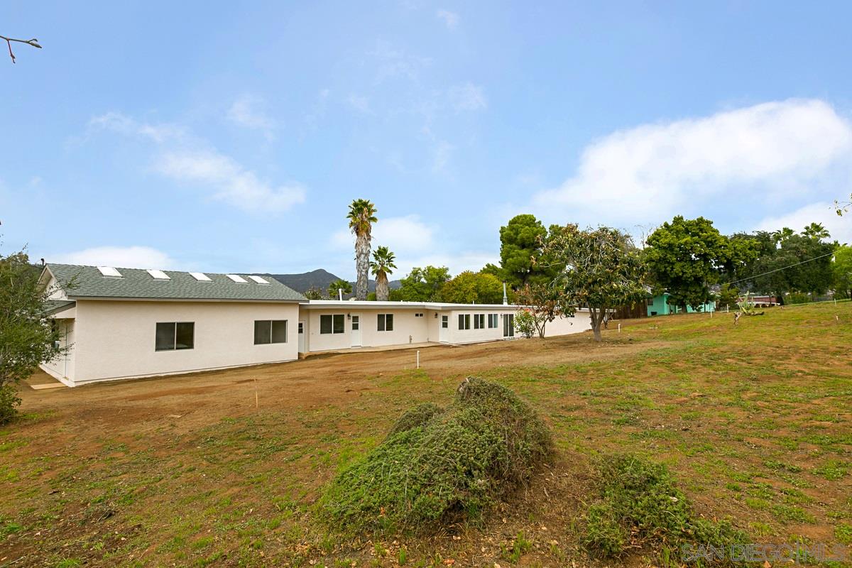 2429 Patterson Road Escondido, CA 92027 - Photo 23 of 25 Gallery Image 23