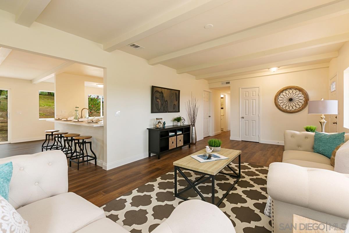 2429 Patterson Road Escondido, CA 92027 - Photo 6 of 25 Gallery Image 6