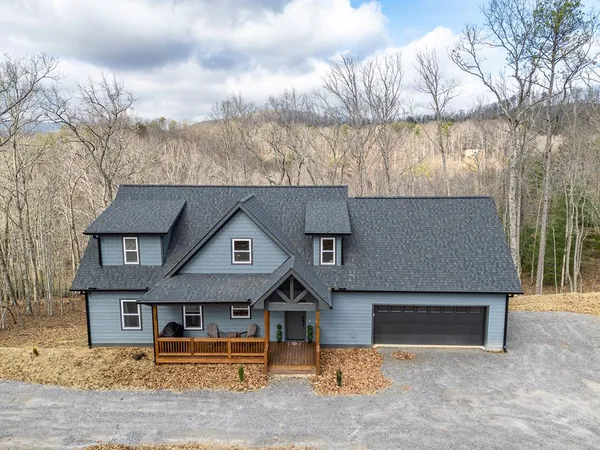 $650,000 | 318 Tracks Hollow, Murphy, NC 28906