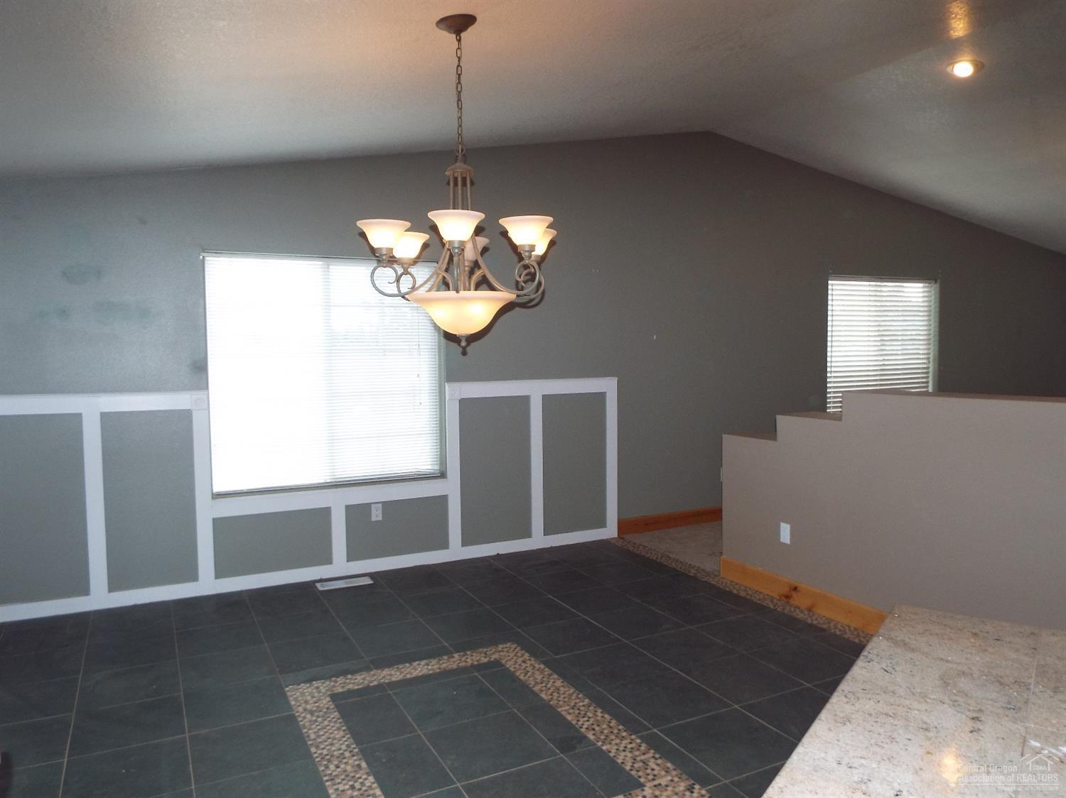 65640 Cline Falls Road Bend, OR 97703 - Photo 10 of 25 Gallery Image 10