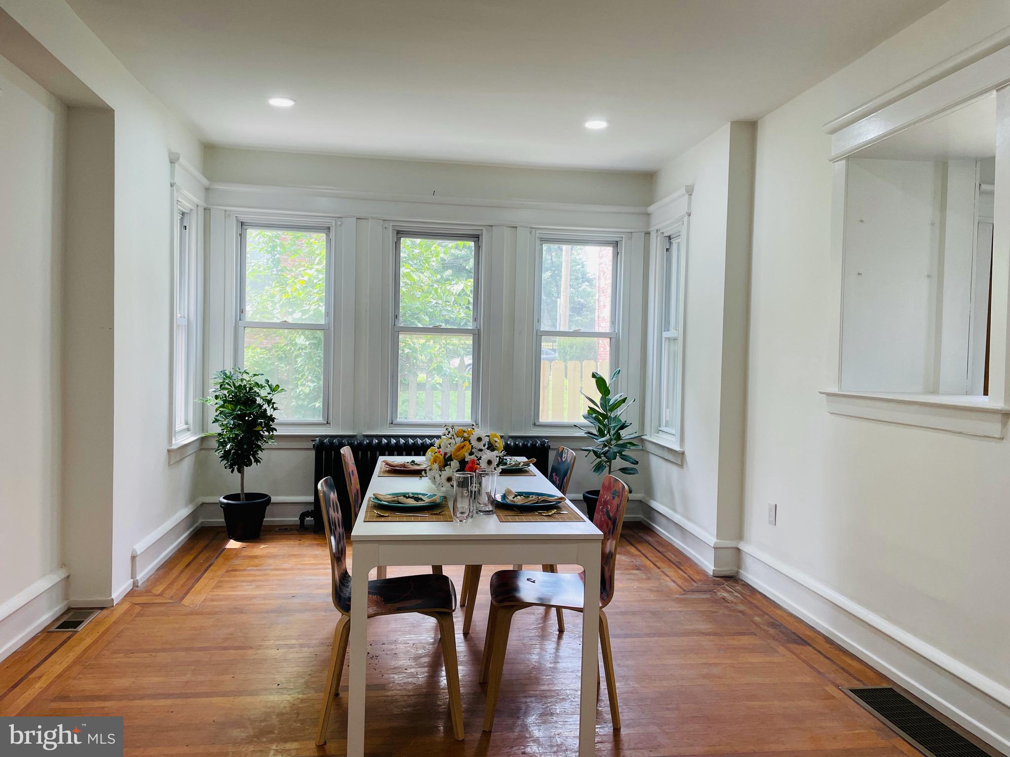 604 Walnut Lane Philadelphia, PA 19128 - Photo 7 of 27