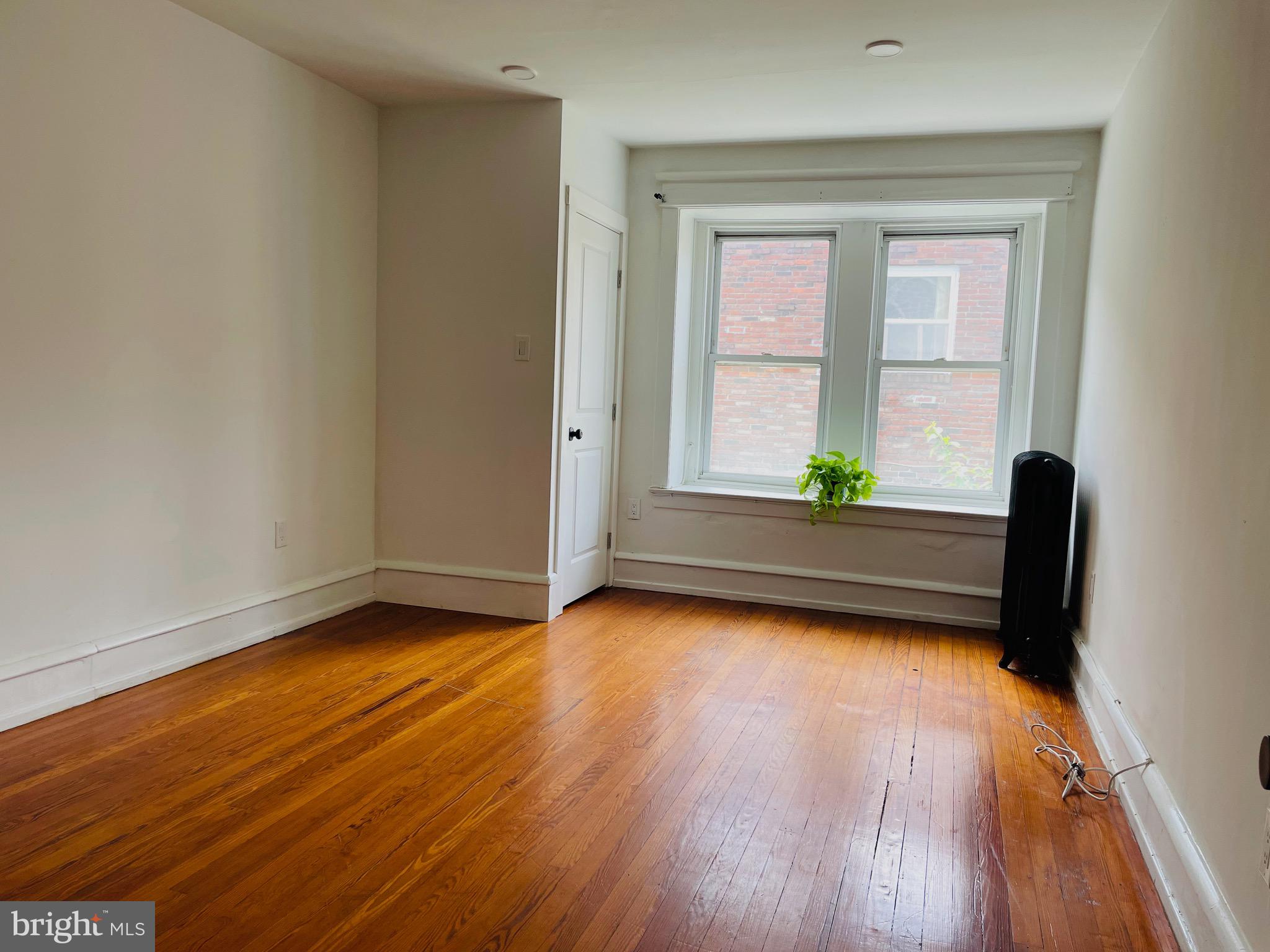 604 Walnut Lane Philadelphia, PA 19128 - Photo 10 of 27