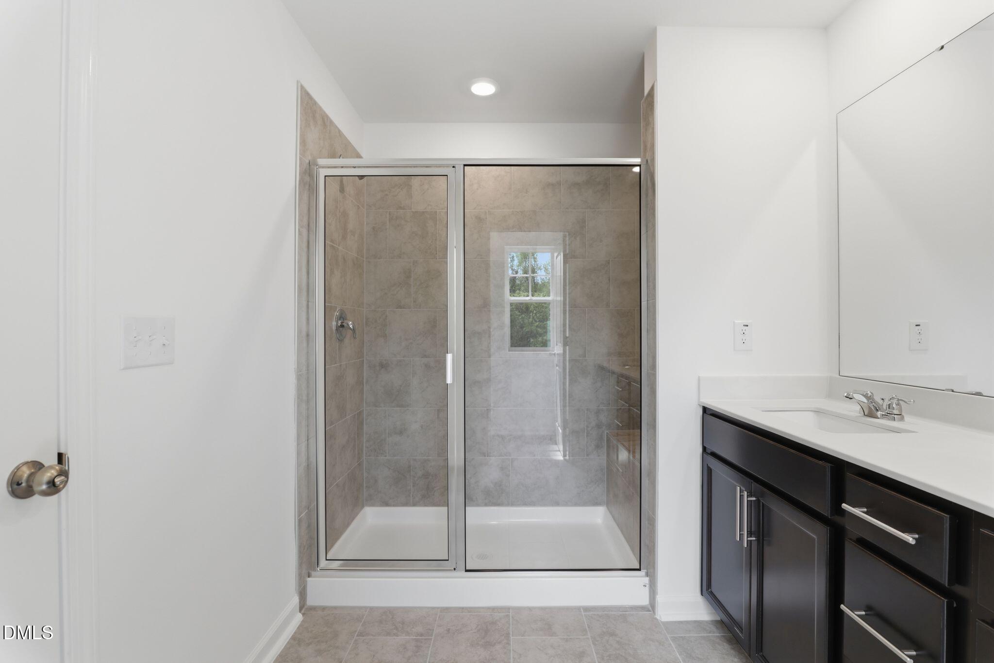 2310 Oakwood Mdws Court Raleigh, NC 27604 - Photo 21 of 31 SUN_EverleeTownhomes_Pic_CarsonII-25