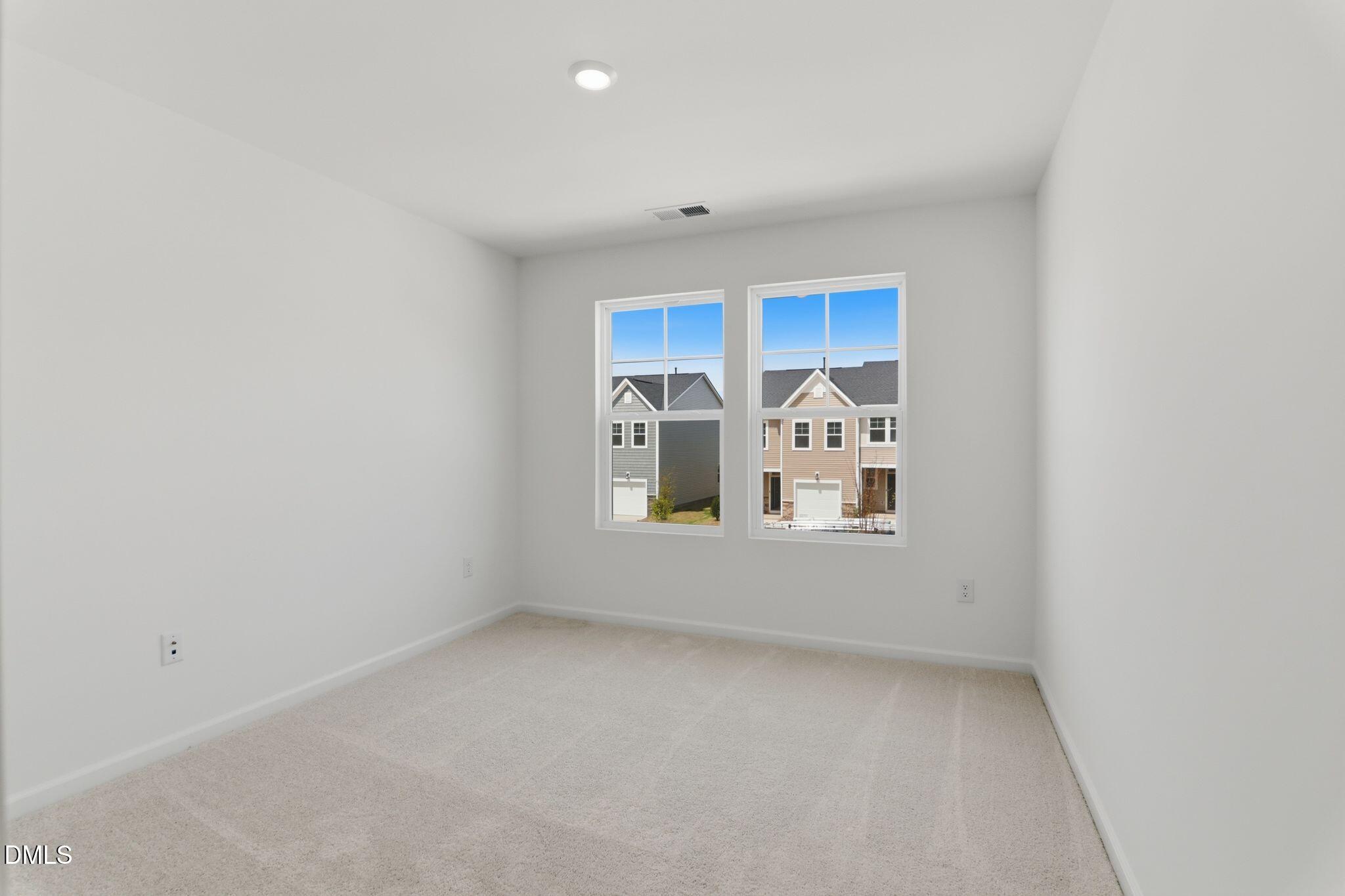 2310 Oakwood Mdws Court Raleigh, NC 27604 - Photo 27 of 31 SUN_EverleeTownhomes_Pic_CarsonII-7