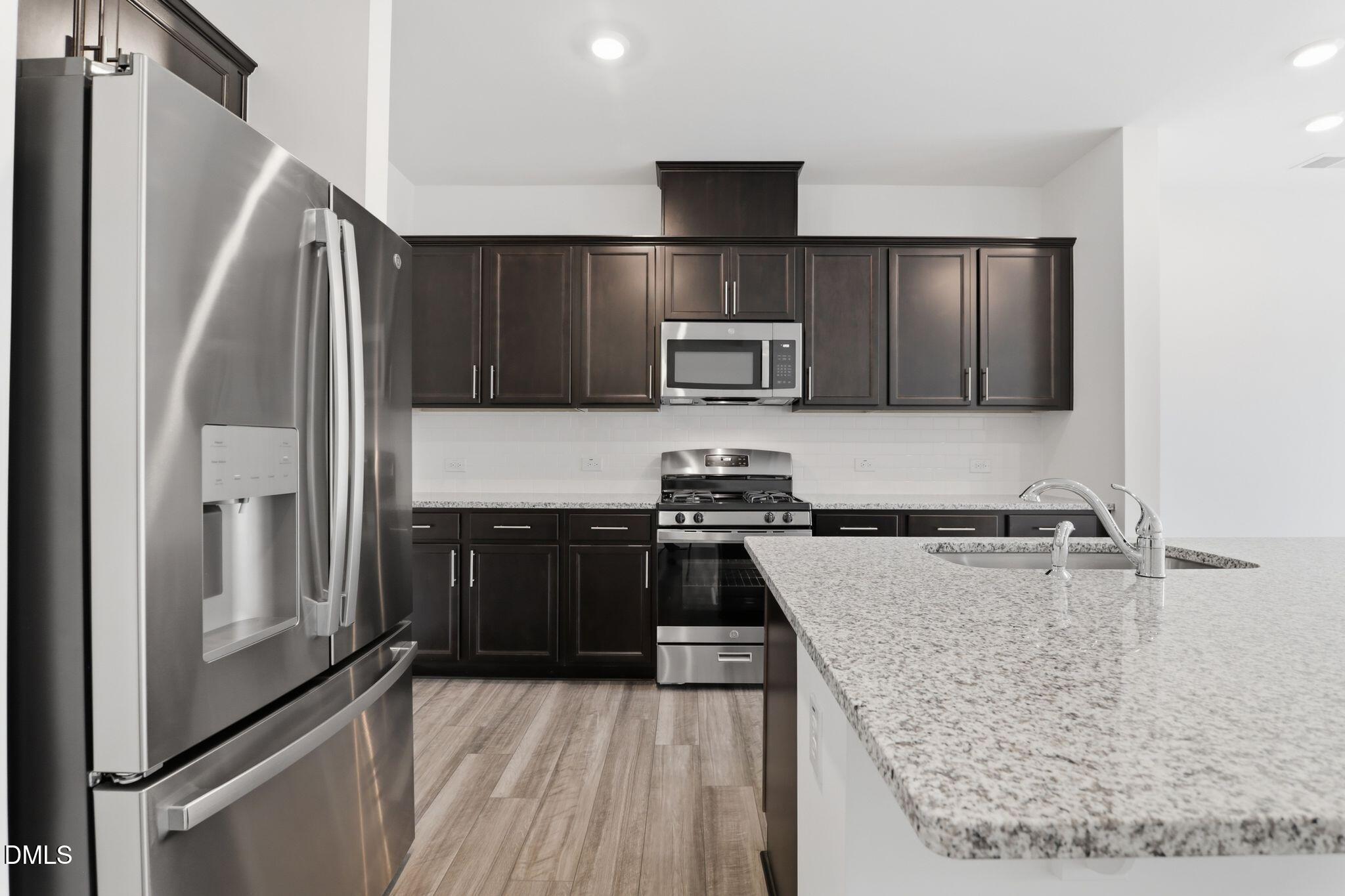 2310 Oakwood Mdws Court Raleigh, NC 27604 - Photo 9 of 31 SUN_EverleeTownhomes_Pic_CarsonII-2