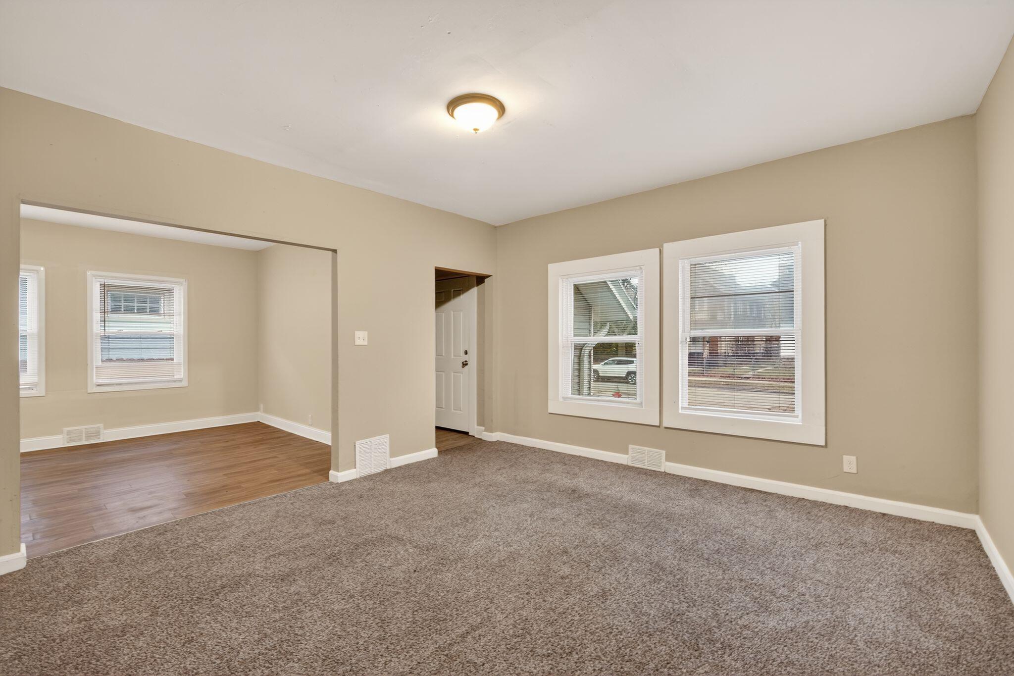 2446 North 49th Street Milwaukee, WI 53210 - Photo 17 of 30 17_2446_N_49th_St_Milwaukee_WI_53210-Bed