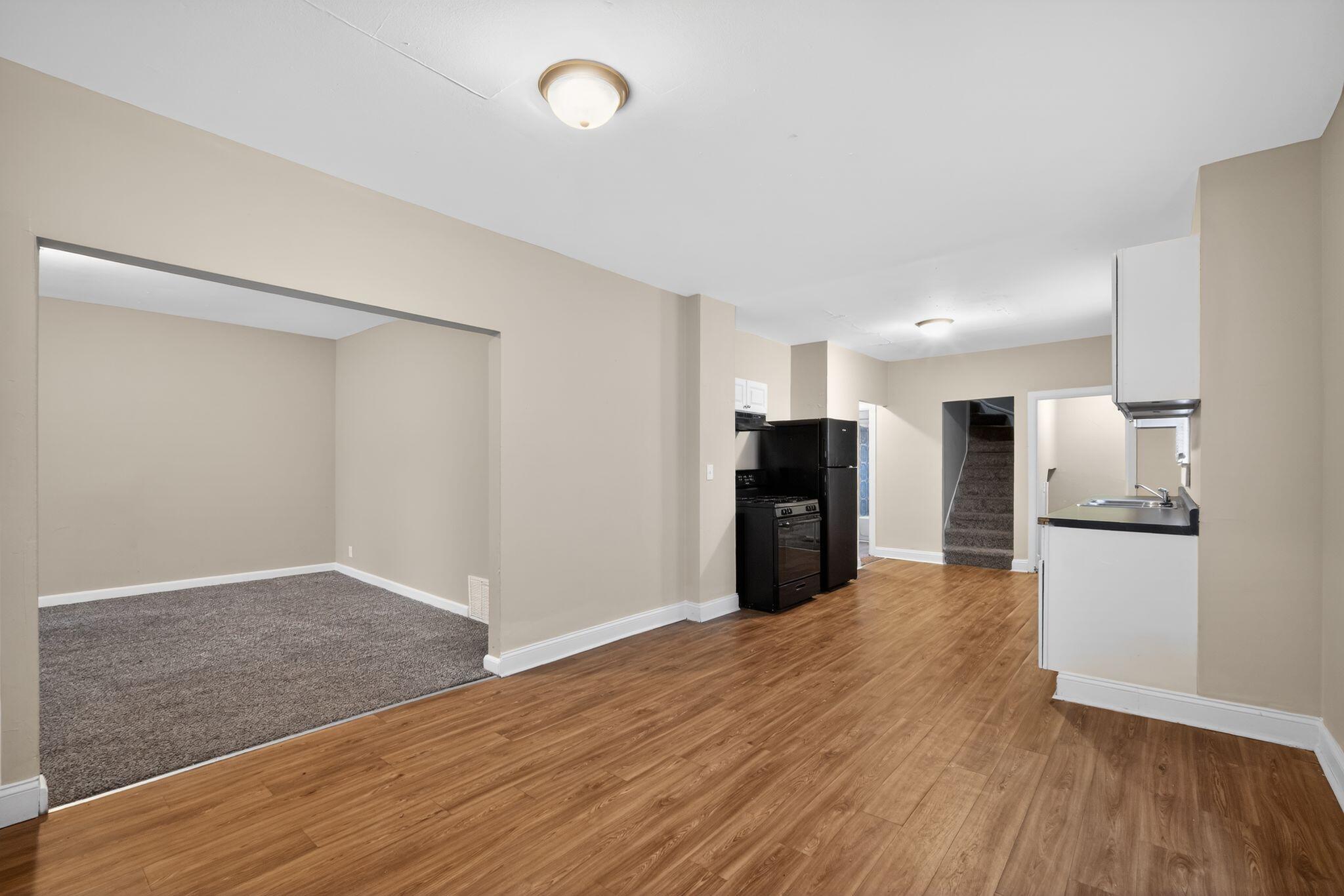 2446 North 49th Street Milwaukee, WI 53210 - Photo 6 of 30 06_2446_N_49th_St_Milwaukee_WI_53210-Liv