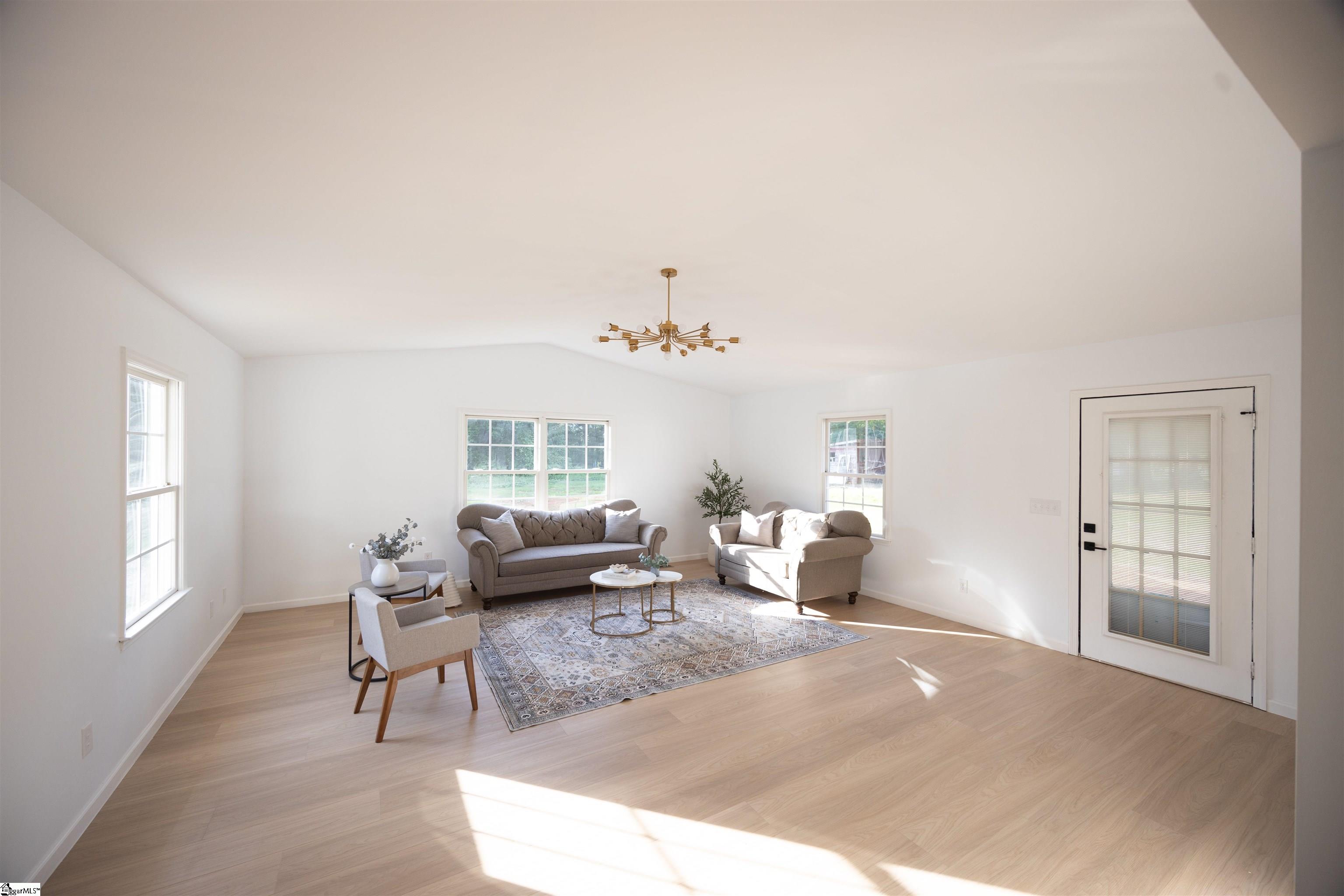 2234 John Dodd Road Wellford, SC 29385 - Photo 12 of 28