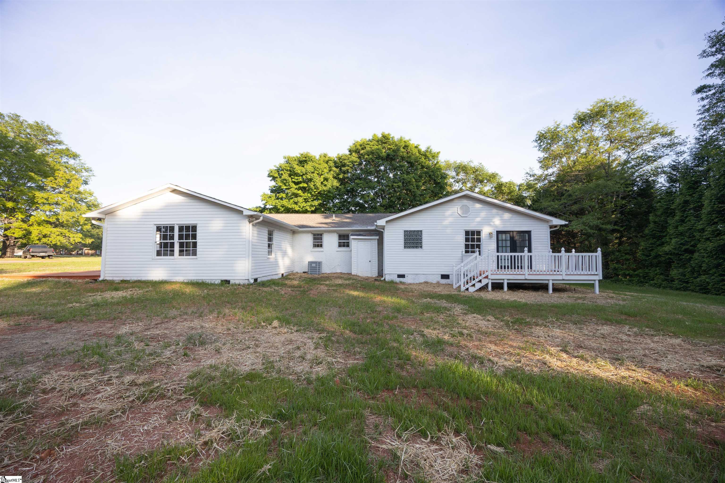 2234 John Dodd Road Wellford, SC 29385 - Photo 24 of 28