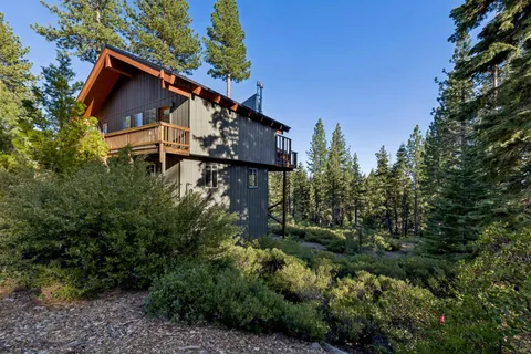 $1,400,000 | 6641 Idlewood Road, Tahoe Vista, CA 96148