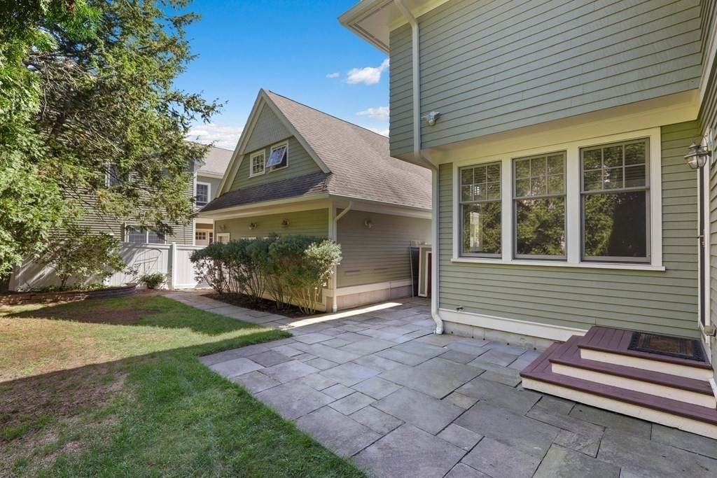 63 Tanglewood Road, Unit 63 Newton, MA 02459 - Photo 37 of 42
