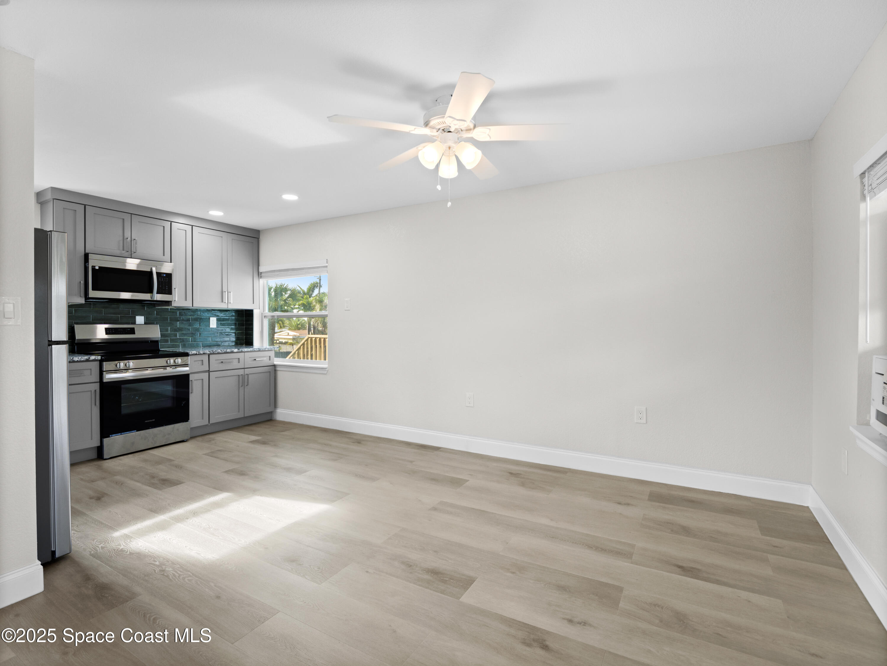 101 Deland Avenue, Unit 5 Indialantic, FL 32903 - Photo 3 of 19 P1077713