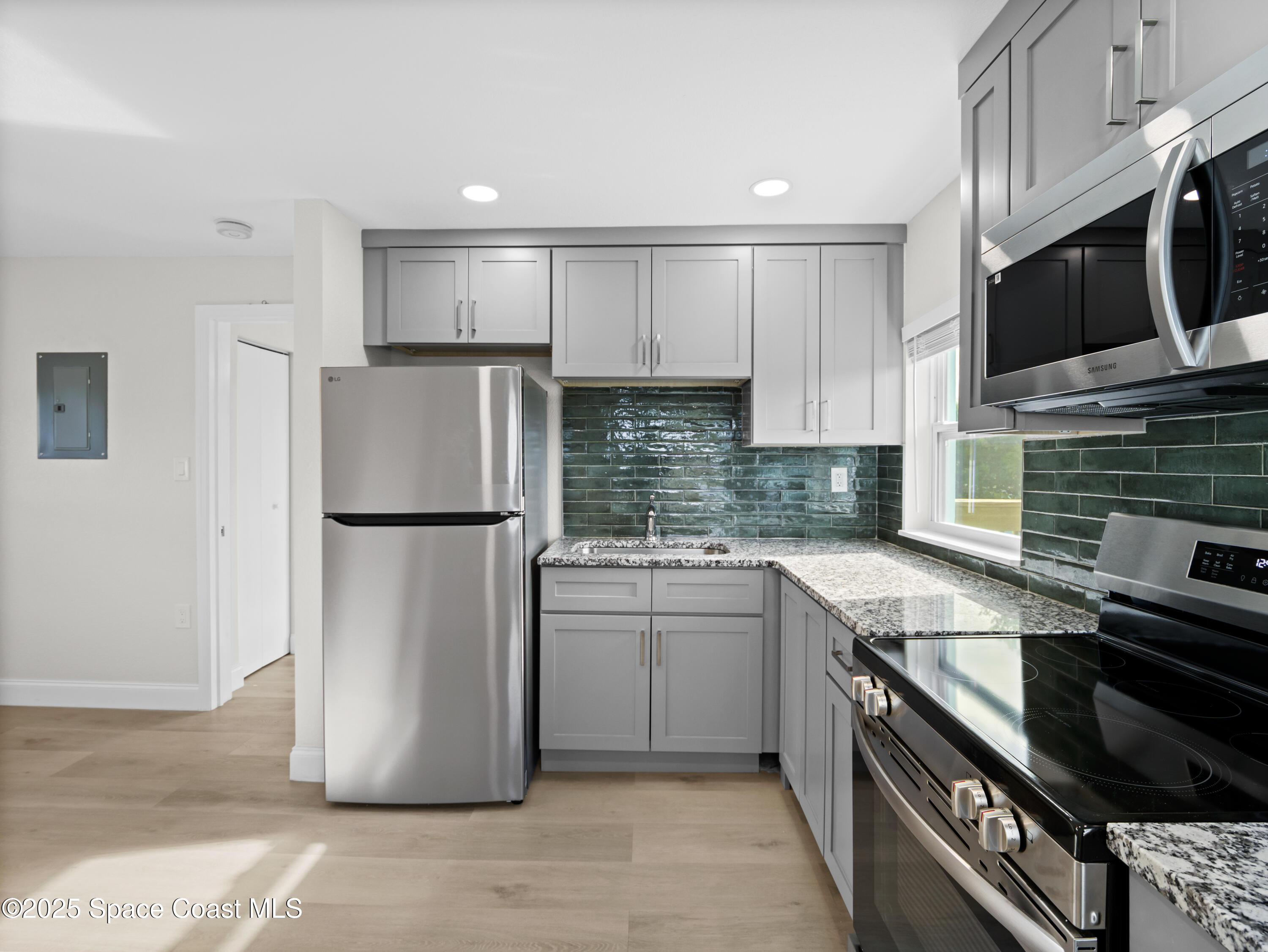 101 Deland Avenue, Unit 5 Indialantic, FL 32903 - Photo 6 of 19 P1077728