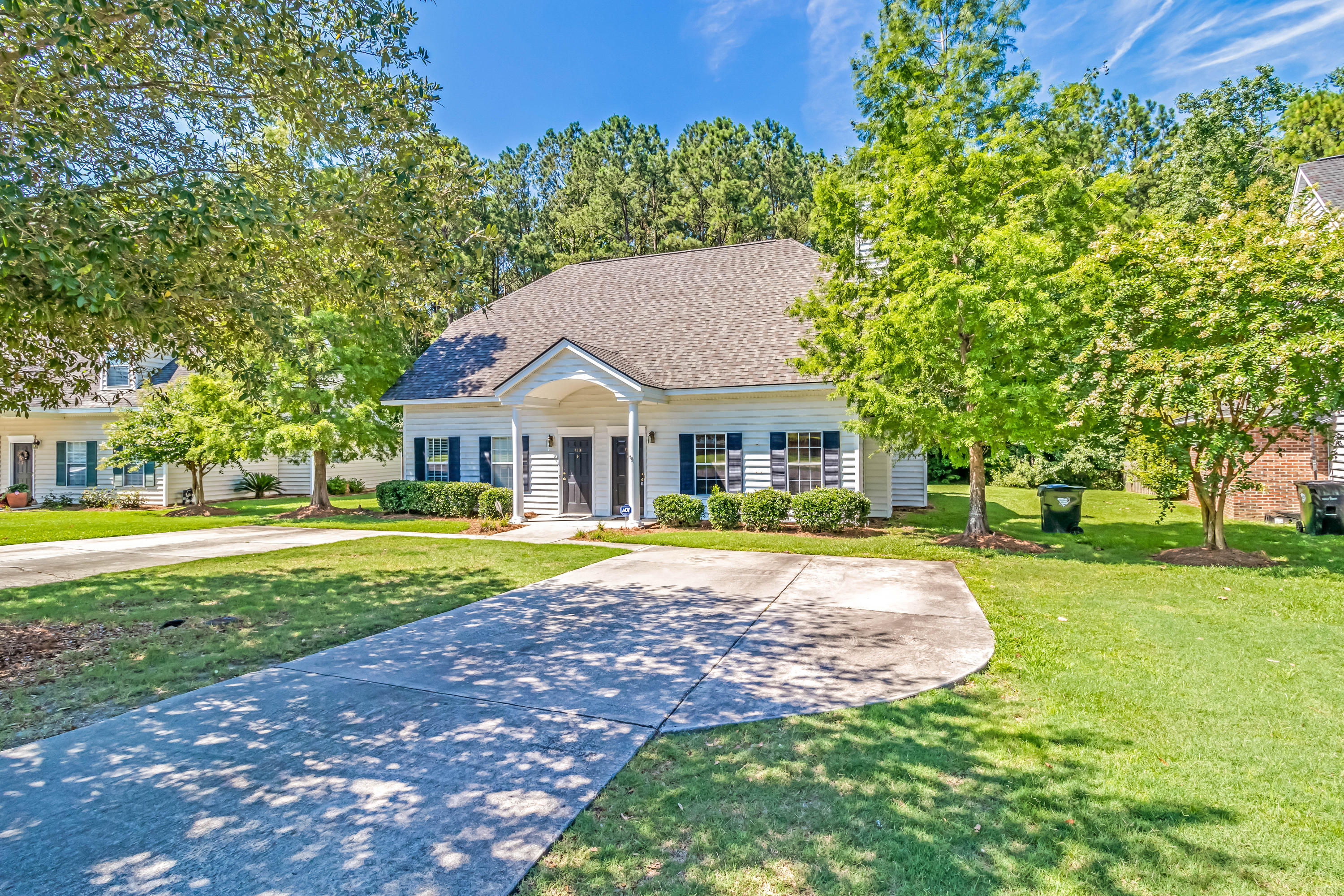 9214 Ayscough Road Summerville, SC 29485 - Photo 1 of 31 22