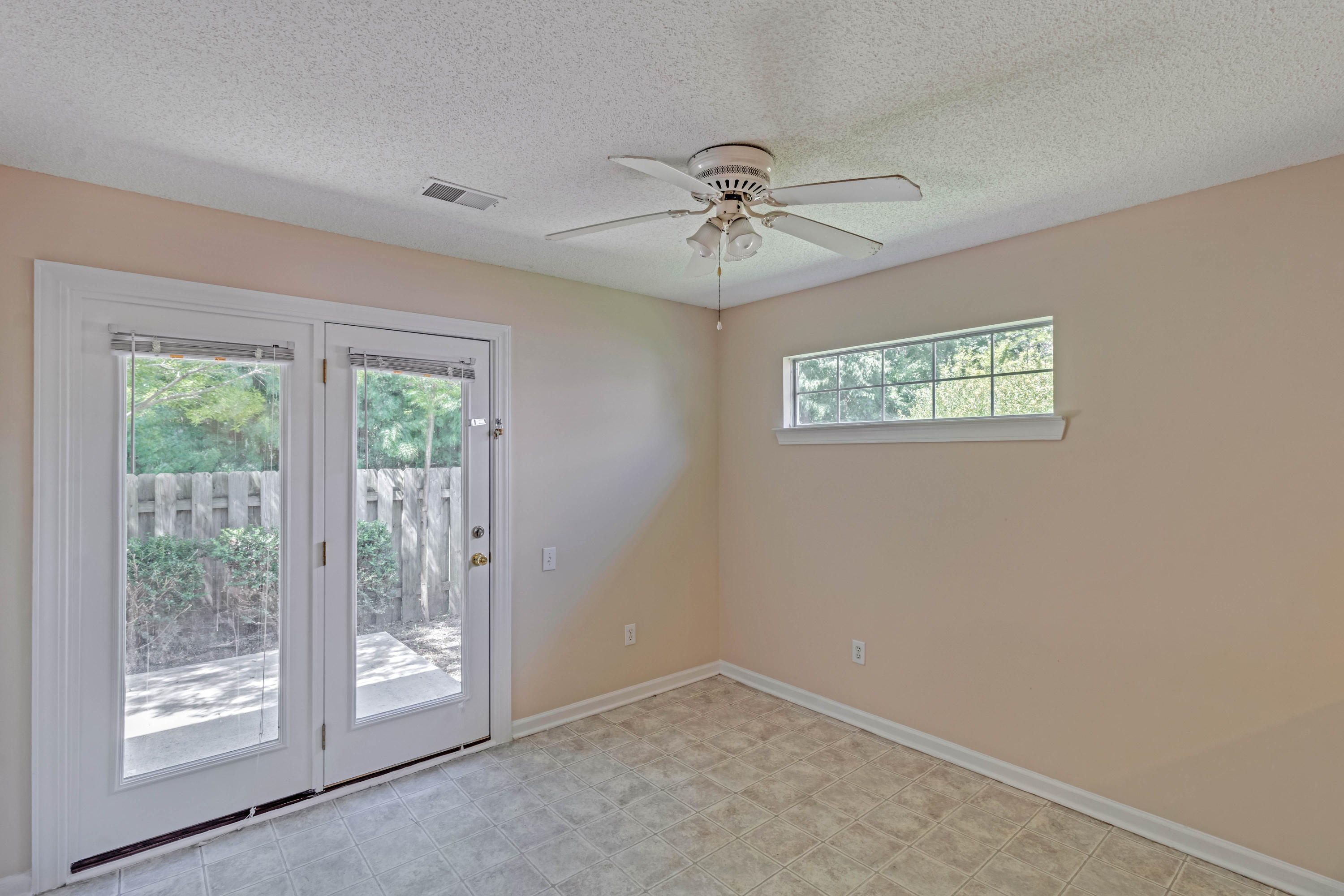 9214 Ayscough Road Summerville, SC 29485 - Photo 12 of 31 8