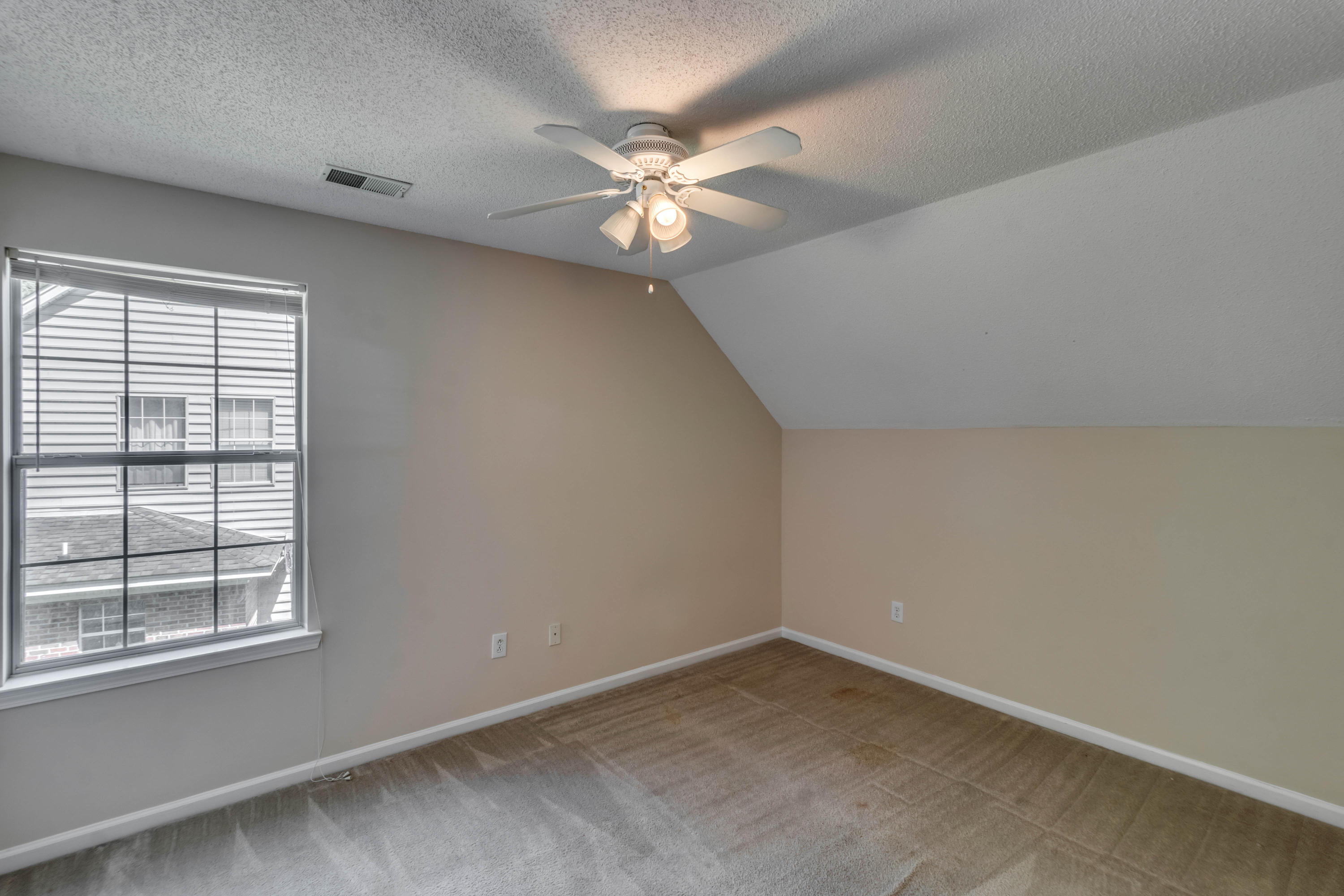 9214 Ayscough Road Summerville, SC 29485 - Photo 23 of 31 19