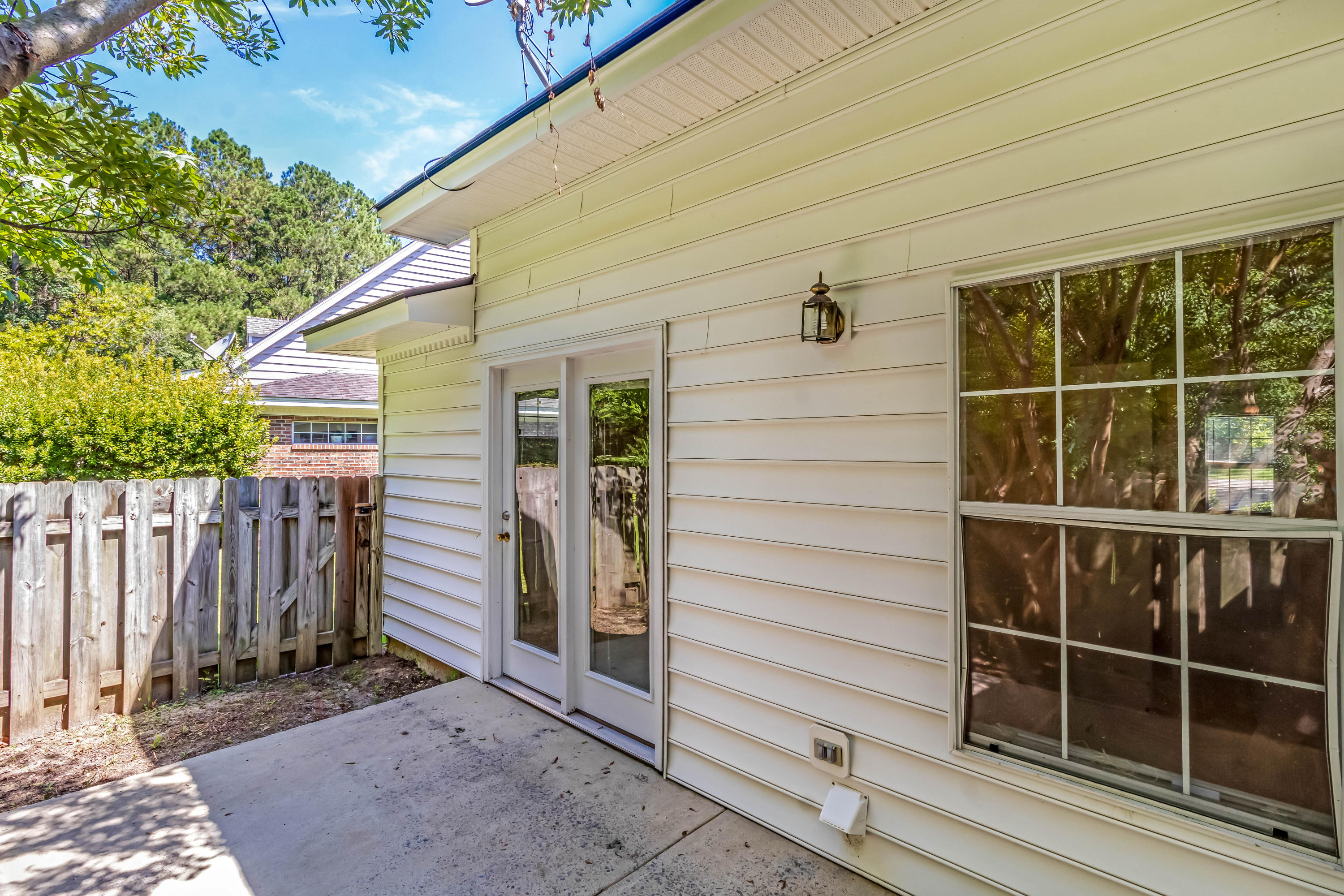9214 Ayscough Road Summerville, SC 29485 - Photo 24 of 31 25