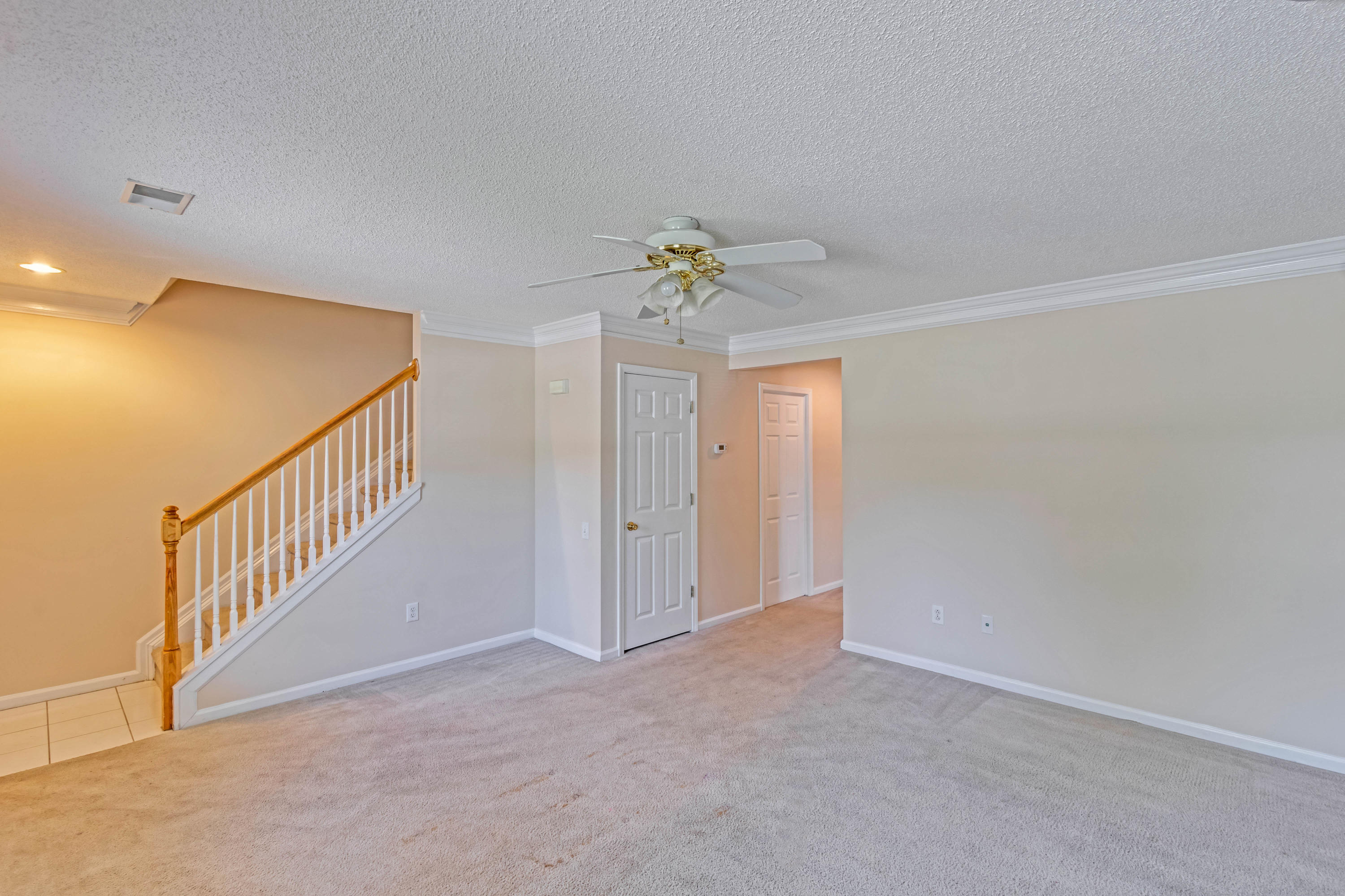 9214 Ayscough Road Summerville, SC 29485 - Photo 6 of 31 1