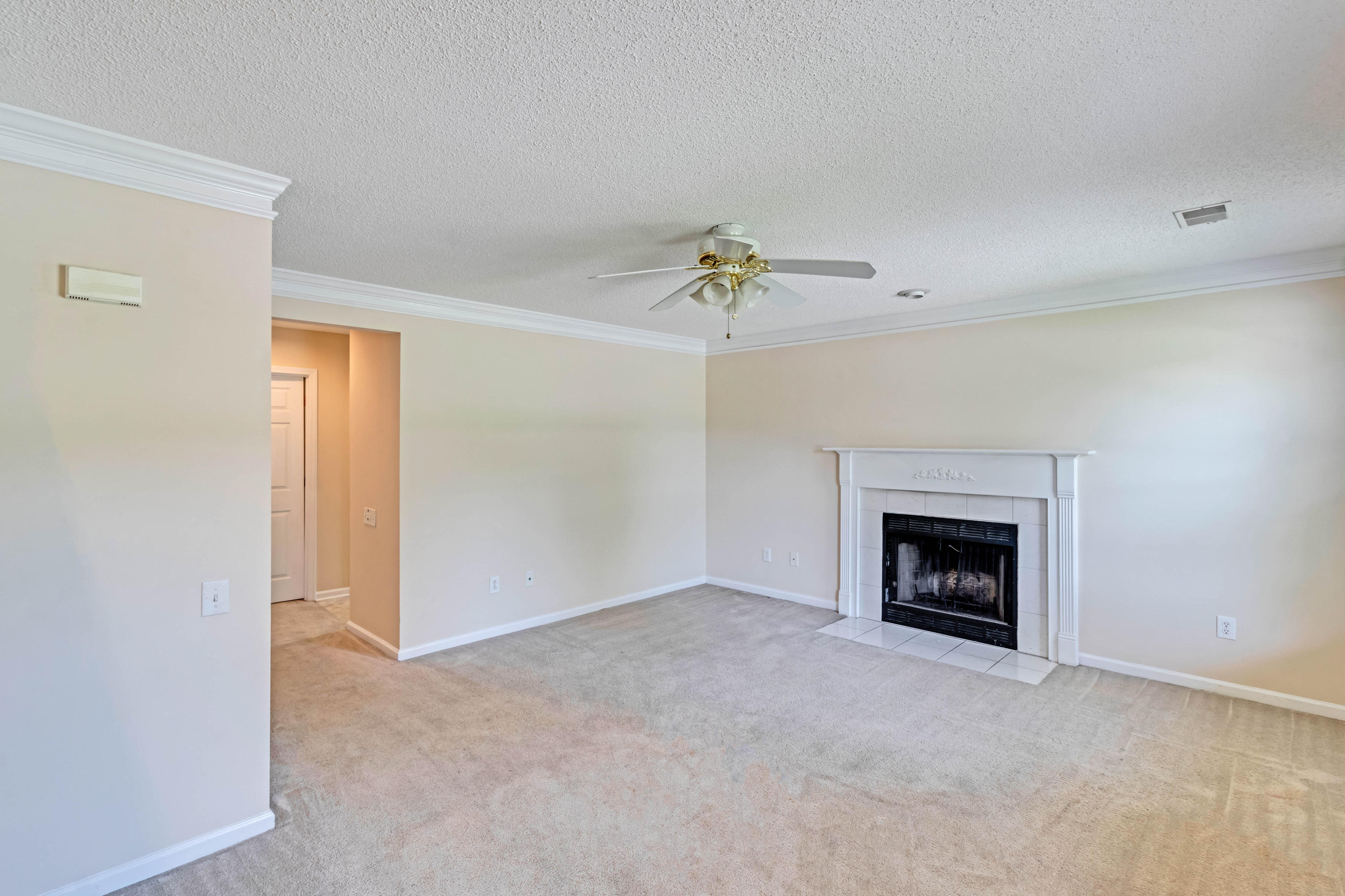 9214 Ayscough Road Summerville, SC 29485 - Photo 7 of 31 2