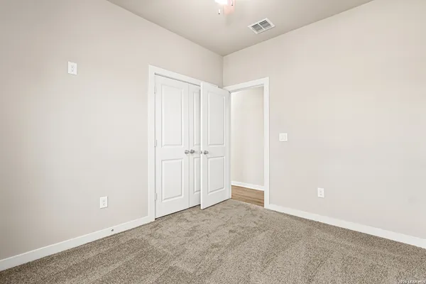 $1,500 | 851 Porter Street, Unit 201, San Antonio, TX 78210