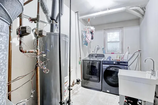 $675,000 | 14 Rock Drive, Valley Cottage, NY 10989