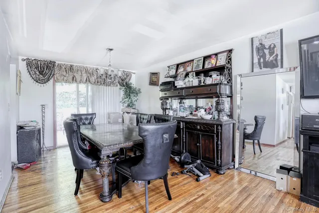 $675,000 | 14 Rock Drive, Valley Cottage, NY 10989