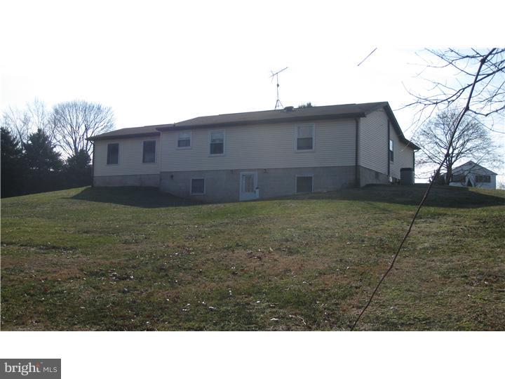 655 Schoolhouse Road Telford, PA 18969 - Photo 8 of 13 Gallery Image 8