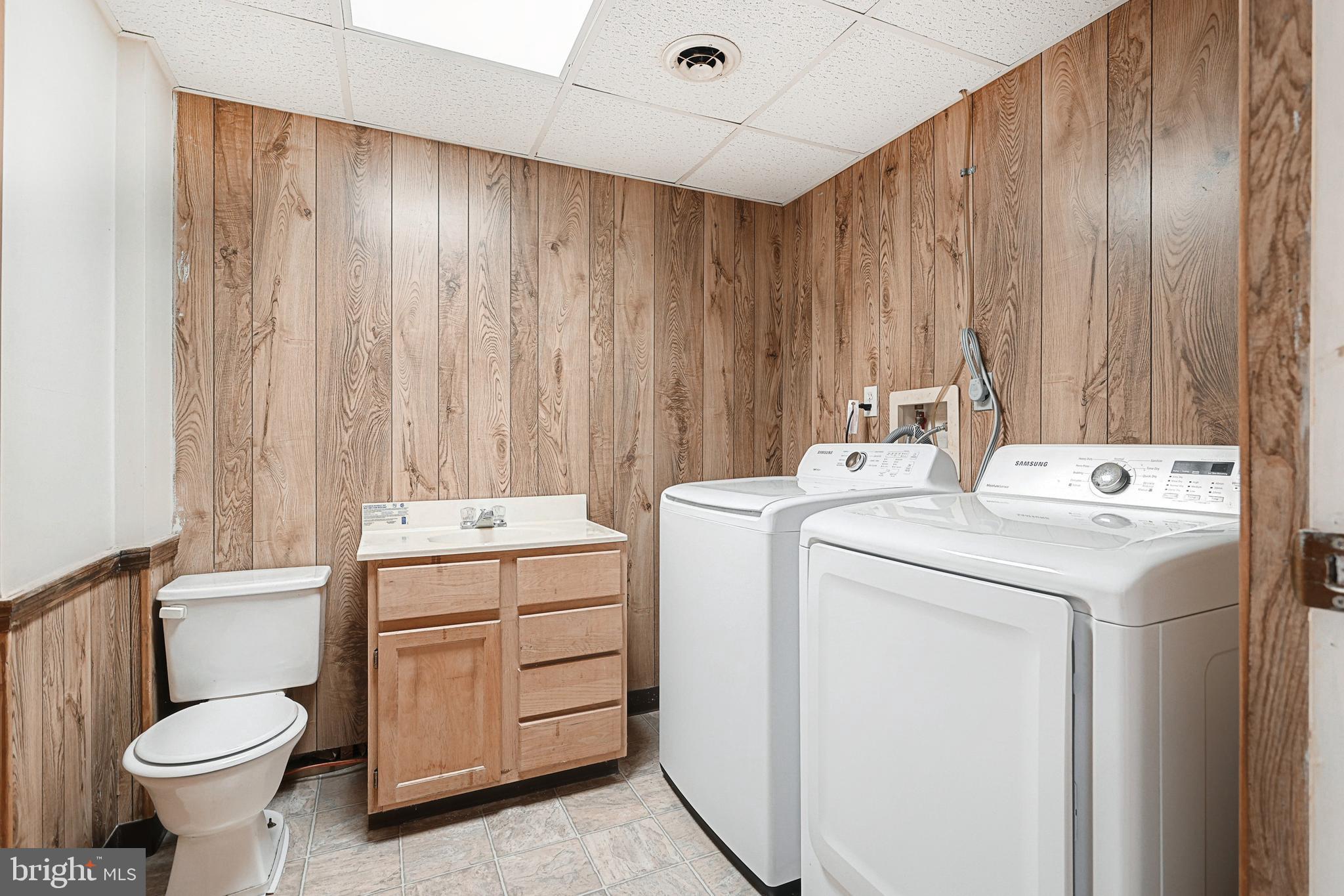 2962 Oakland Road Dover, PA 17315 - Photo 21 of 25 Gallery Image 21