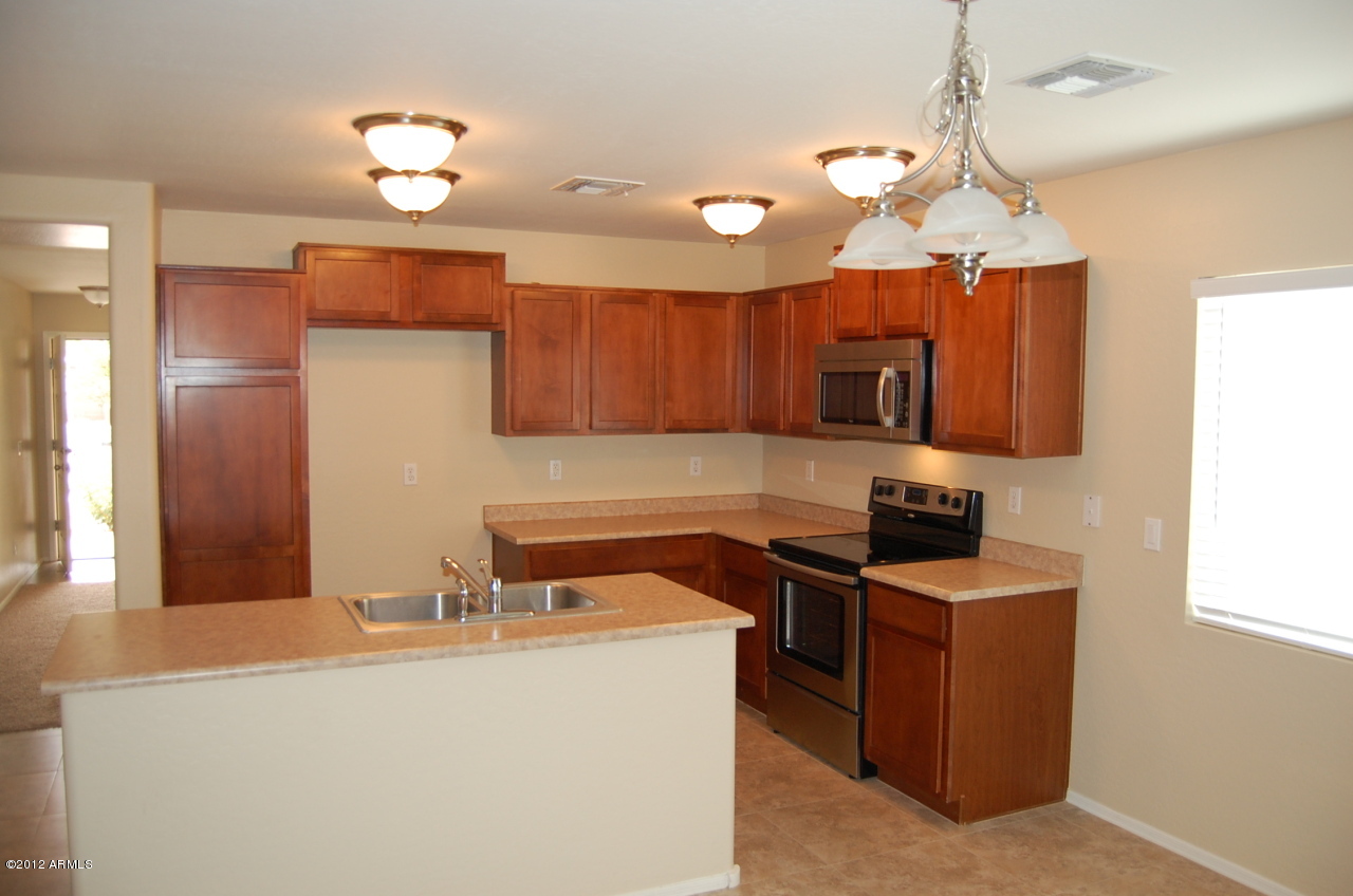 4014 East Superior Road San Tan Valley, AZ 85143 - Photo 2 of 9 f