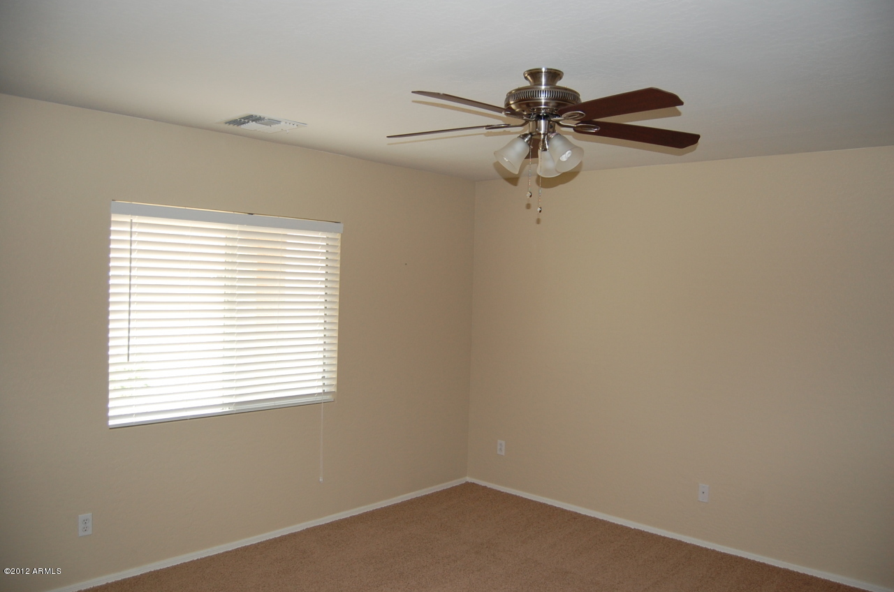 4014 East Superior Road San Tan Valley, AZ 85143 - Photo 4 of 9 f
