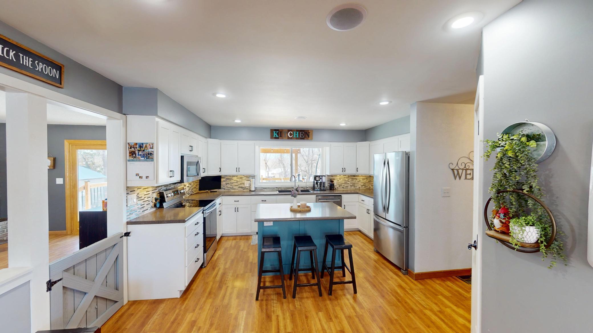 404 Garden Road Albert Lea, MN 56007 - Photo 7 of 46