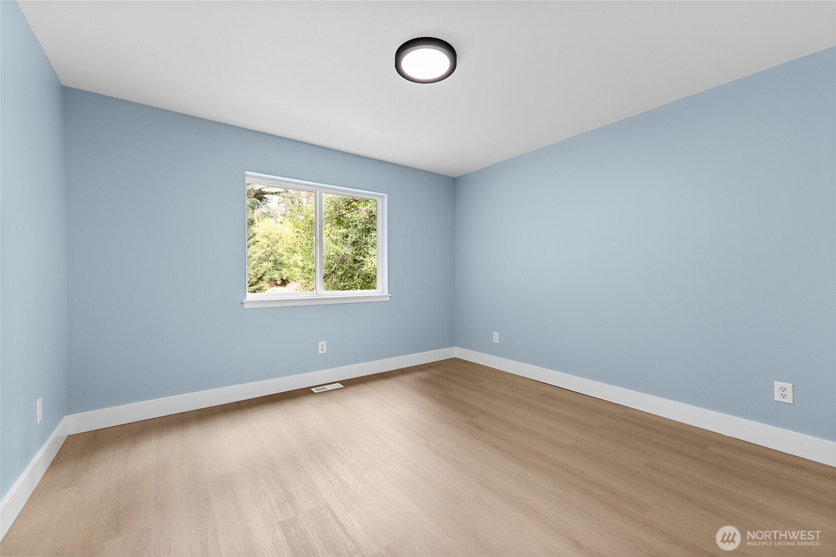 21927 45th Avenue Southeast Bothell, WA 98021 - Photo 25 of 40