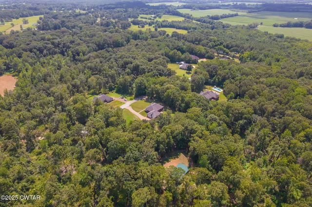 $550,000 | 165 Hunters Glen Lane, Henderson, TN 38340