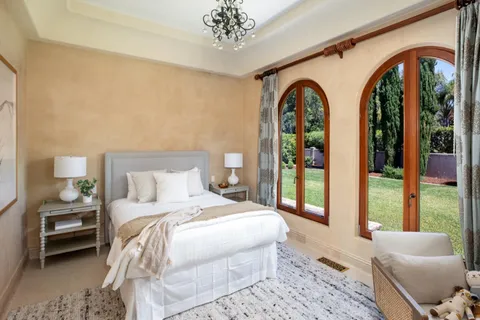 $17,980,000 | 96 Heather Drive, Atherton, CA 94027