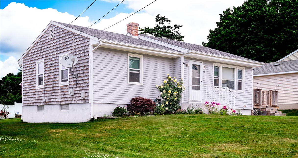 46 Kaufman Road Tiverton, RI 02878 - Photo 4 of 37