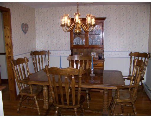 2 Barton Road Foxboro, MA 02035 - Photo 4 of 8 Gallery Image 4