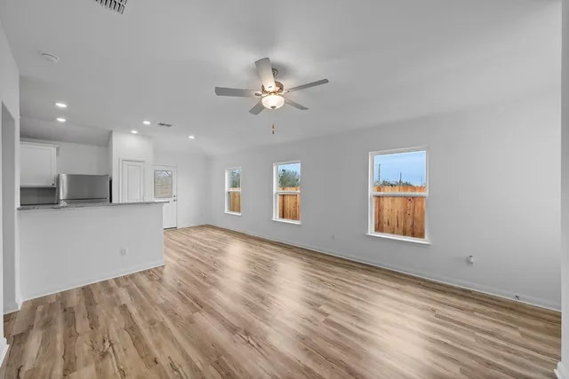 $257,900 | 18316 Stellers Sea Street, Elgin, TX 78621