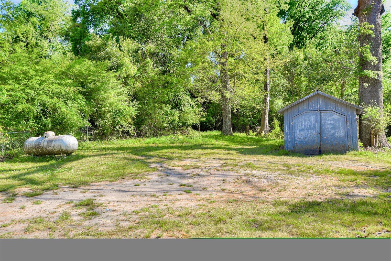4905 Vaucluse Road Aiken, SC 29801 - Photo 22 of 25