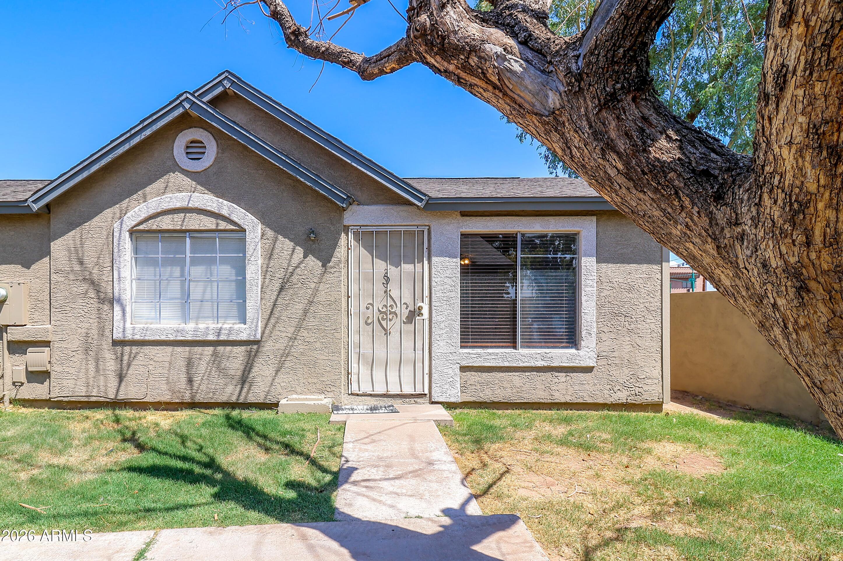 6711 West Osborn Road, Unit 5 Phoenix, AZ 85033 - Photo 1 of 17 FRONT