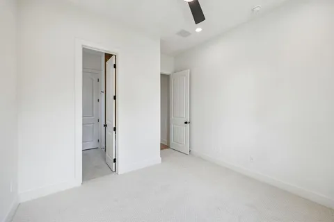 $1,075,000 | 419 Cameron Avenue, Dallas, TX 75223