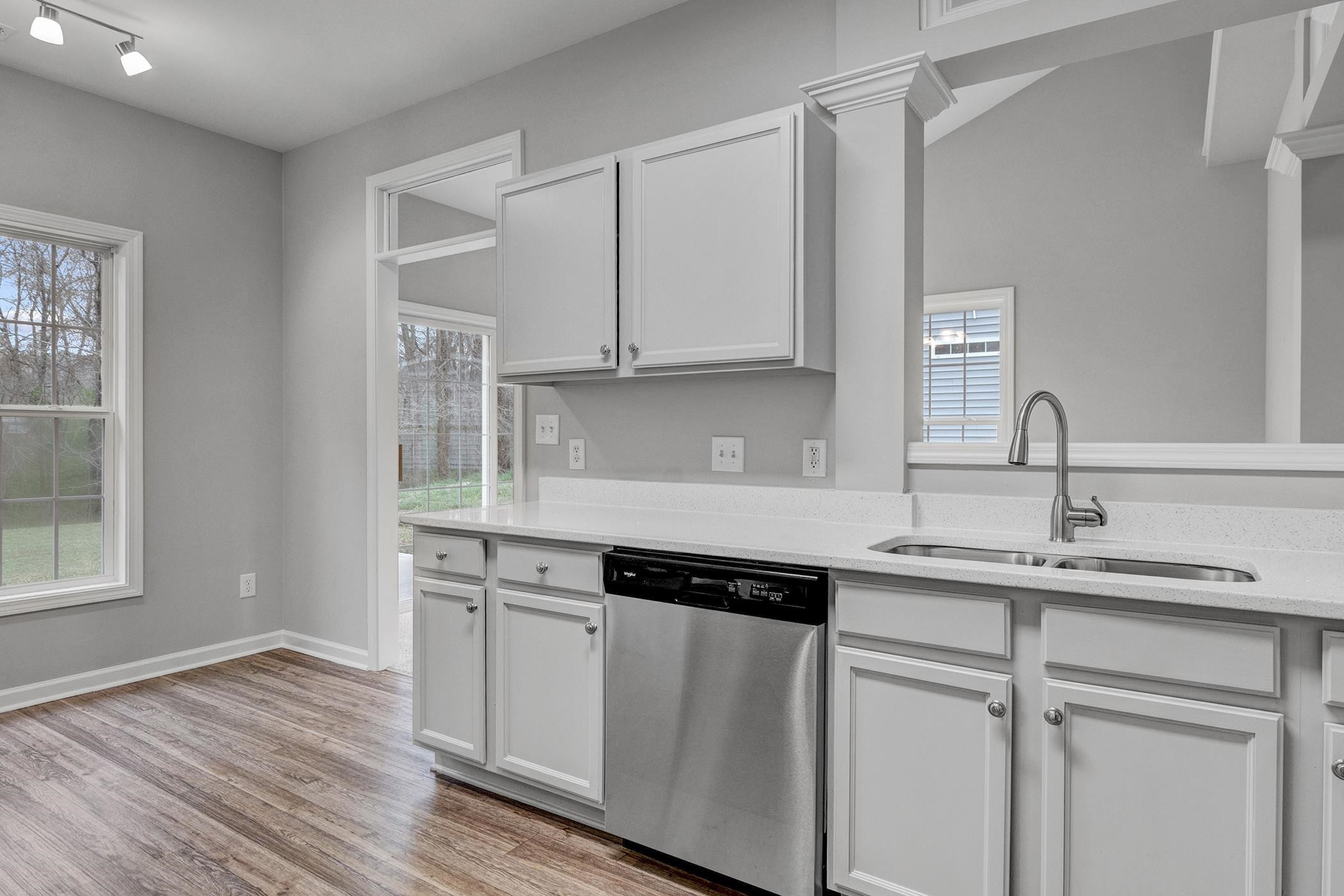 820 Nightshade Way Raleigh, NC 27610 - Photo 17 of 32 Kitchen
