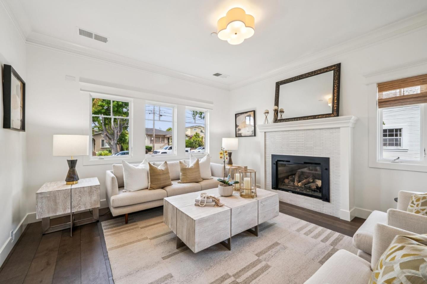 818 Crossway Road Burlingame, CA 94010 - Photo 5 of 67 Gallery Image 5