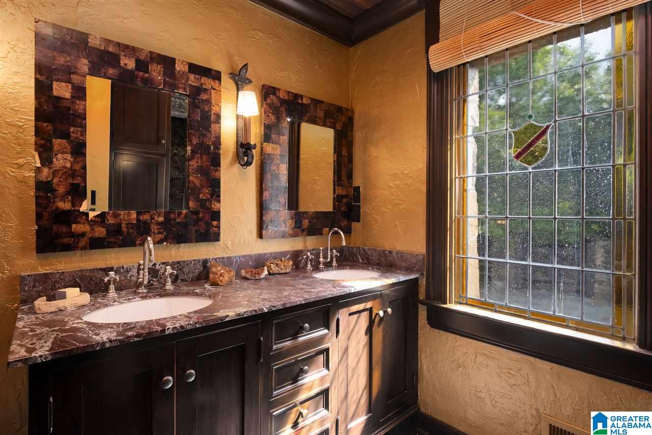 2740 Abingdon Road Birmingham, AL 35243 - Photo 19 of 50