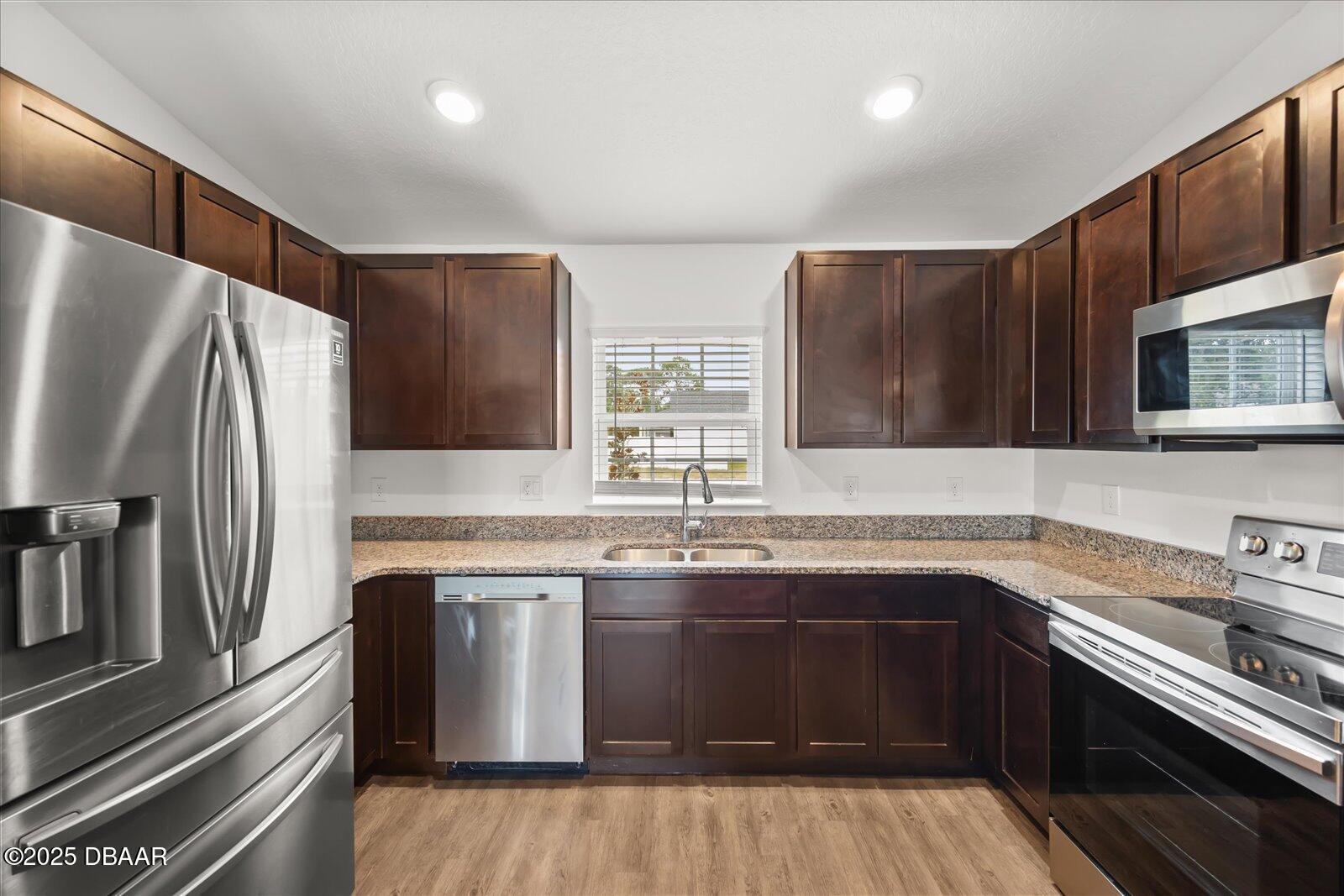 2655 Laurel Road DeLand, FL 32724 - Photo 14 of 32 22-126A2147