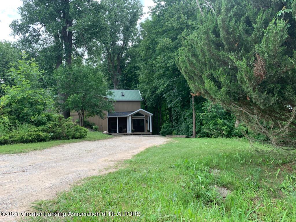 11689 Stoudt Road Muir, MI 48860 - Photo 37 of 49 front 1