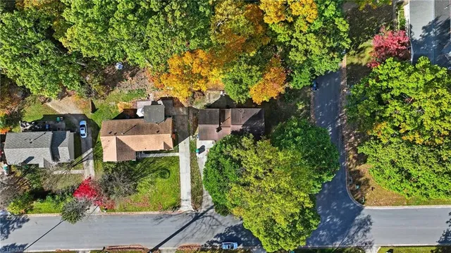 $299,900 | 1000 Pineburr Road, Jamestown, NC 27282